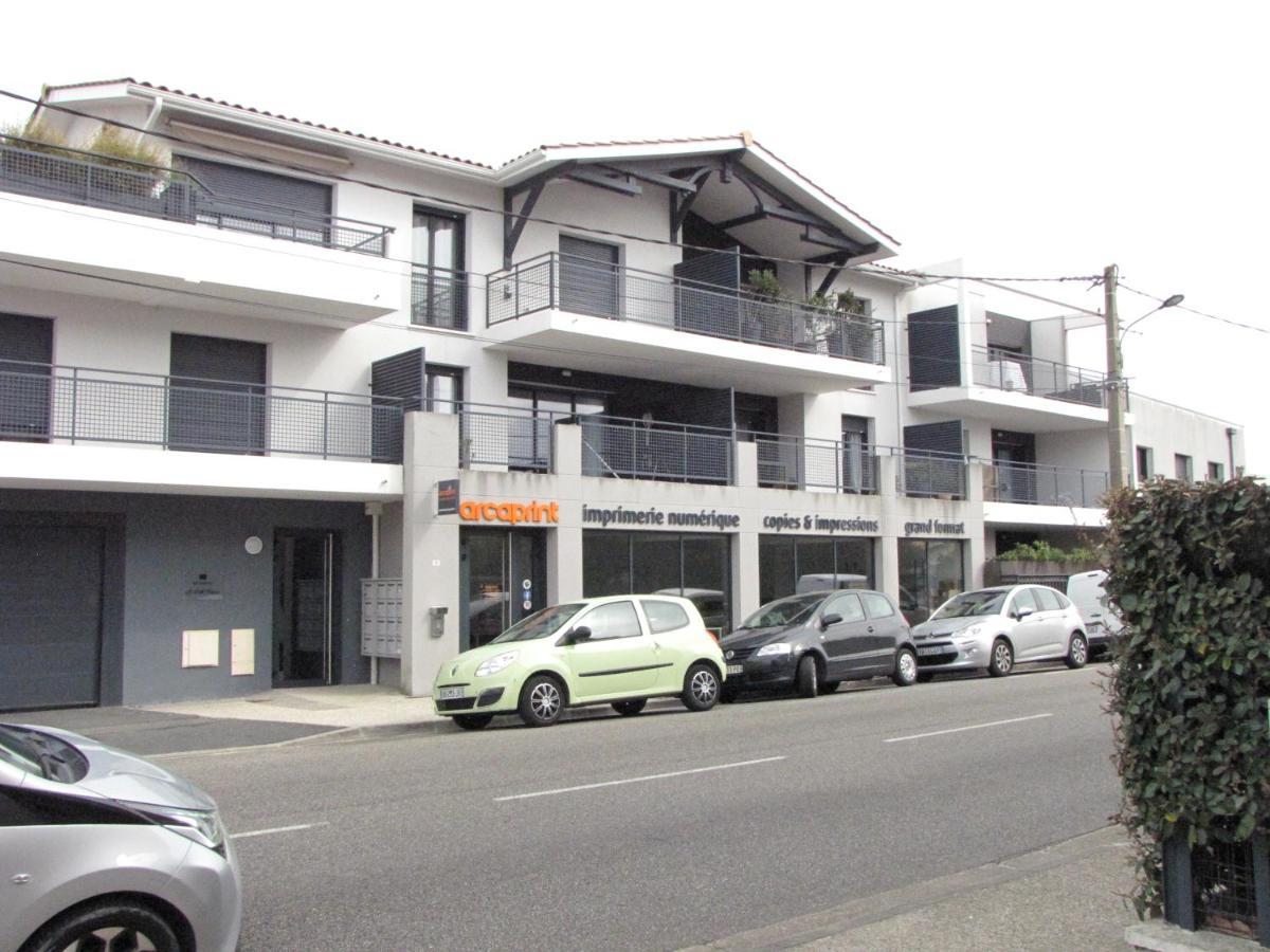 Bel Appartement Sur Le Bassin D'Arcachon, A 2Km De La Mer La Teste-de-Buch Exterior foto